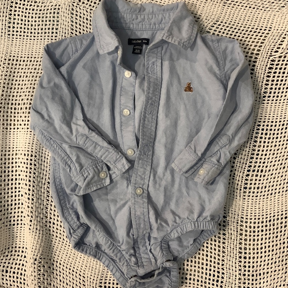 Baby Gap 18-24 months chambray onesie.